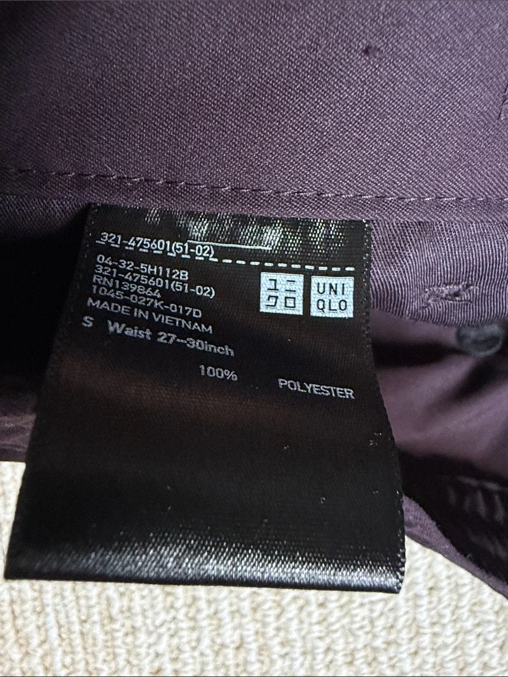 Uniqlo Men's Chinos in Deep Navy
